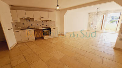 Appartement - 85 m² - 3 pièces