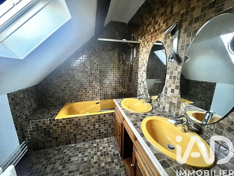 Maison - 175 m² - 6 pièces