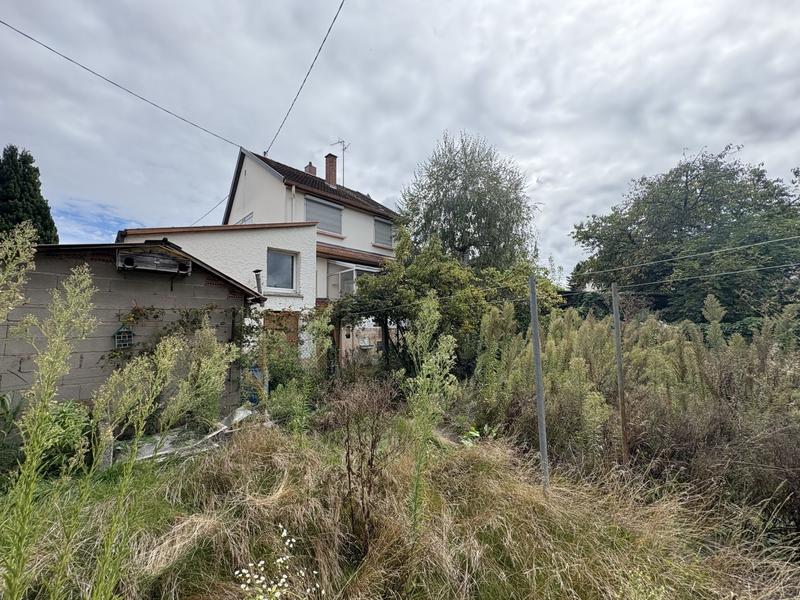 Maison ancienne - 96 m² - 7 pièces