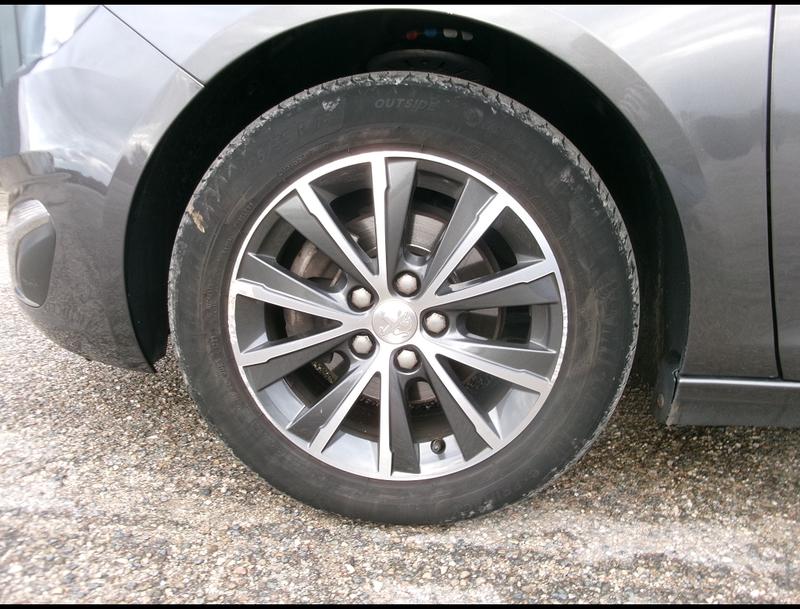Peugeot 308 Ptech 130 Allure Bvm