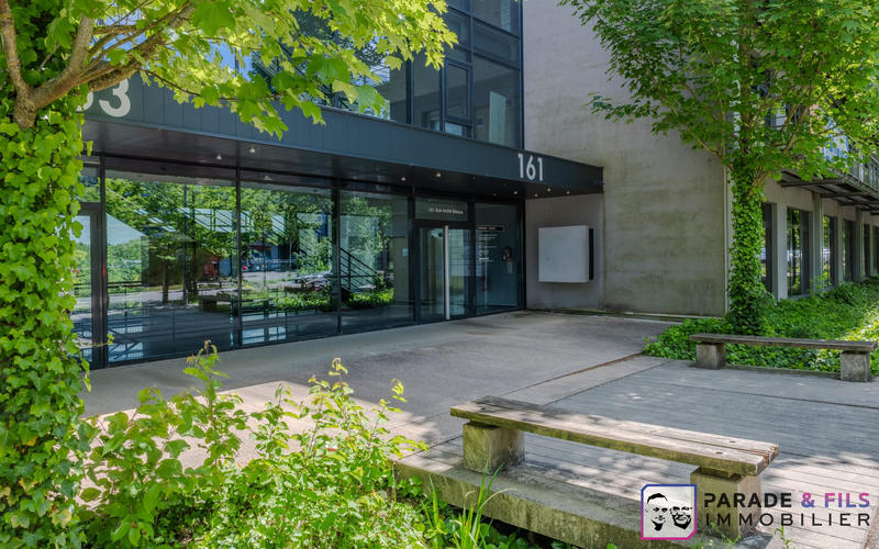 Bureau - 476 m² - 17 pièces