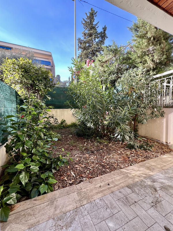 Appartement - 79 m² - 3 pièces