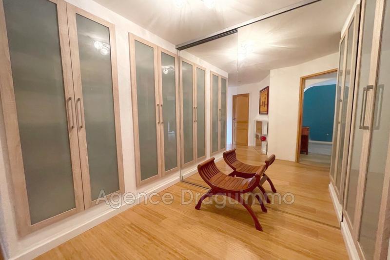 Villa - 157 m² - 7 pièces