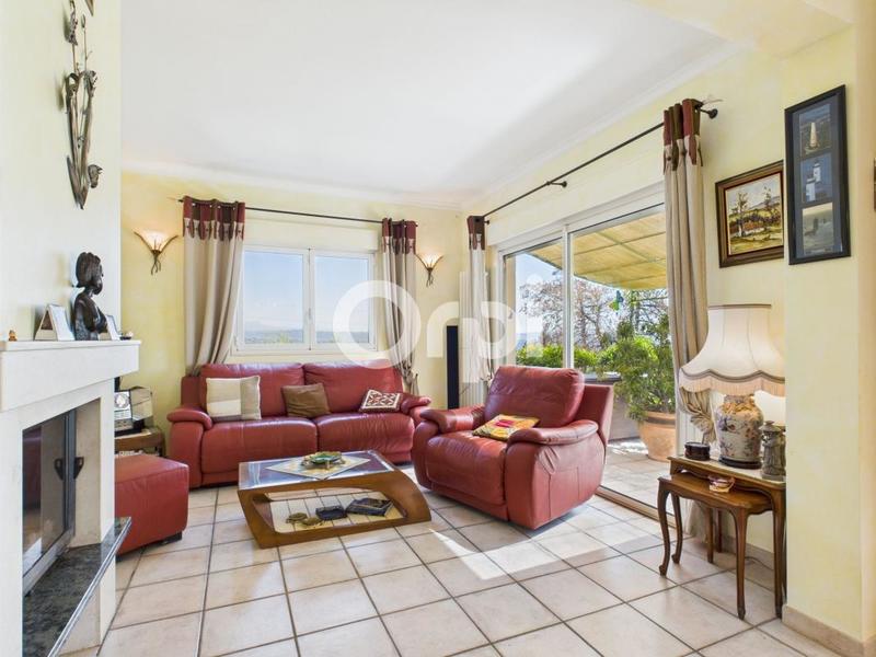 Villa - 142 m² - 6 pièces