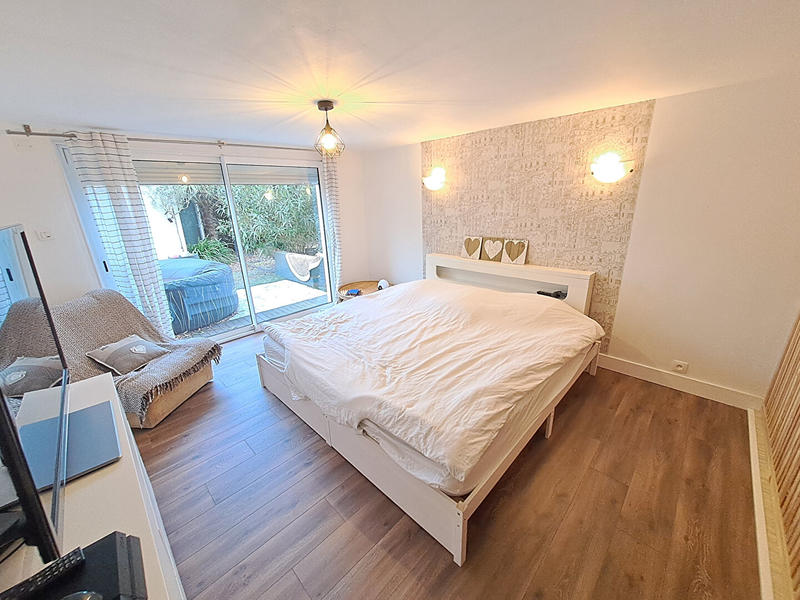 Maison - 200 m² - 7 pièces