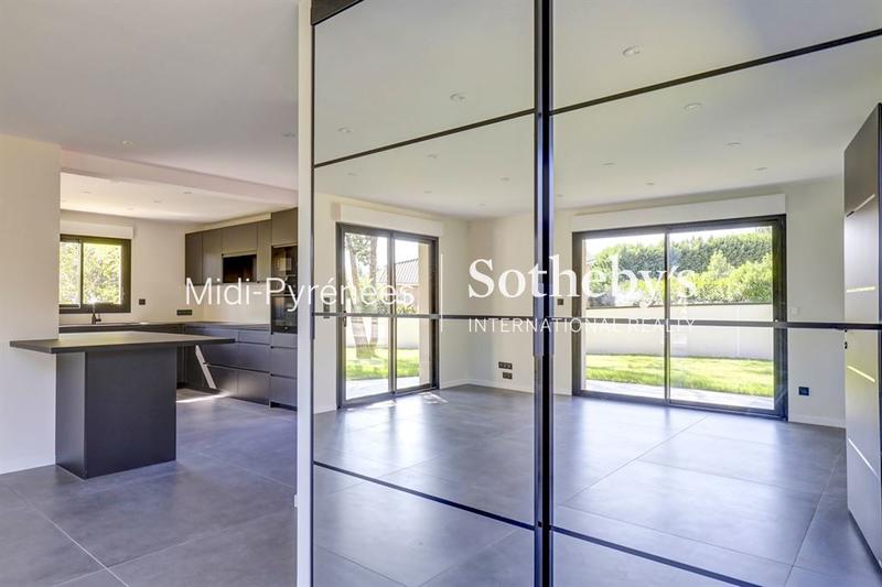 Maison - 153 m² - 5 pièces