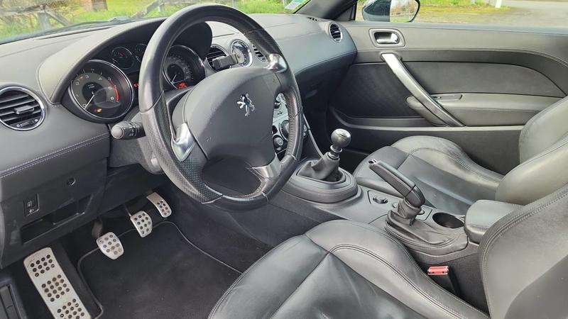 Peugeot Rcz 2.0 HDi 163 .