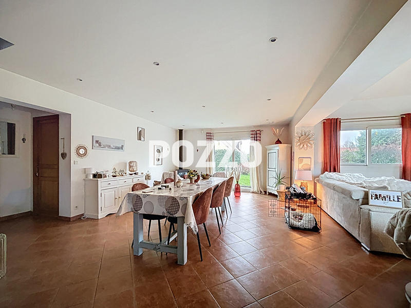 Maison - 157 m² - 5 pièces