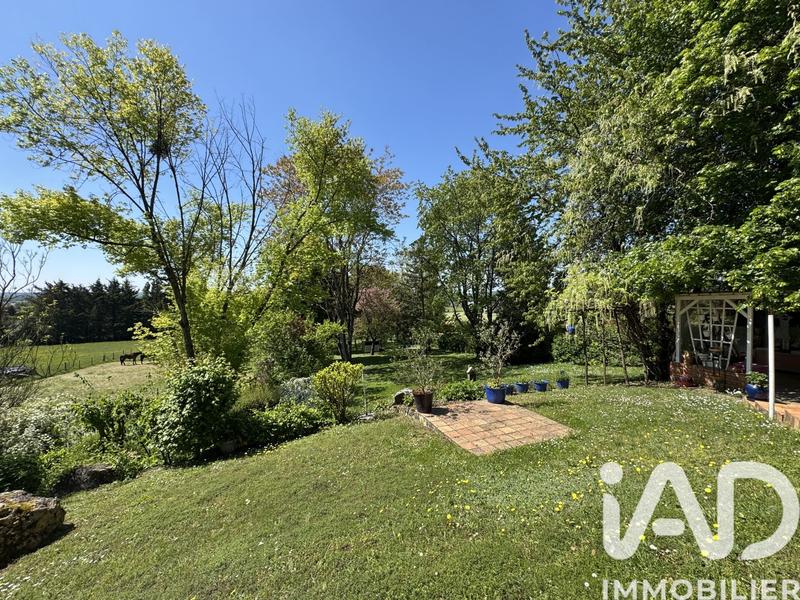 Maison - 178 m² - 7 pièces