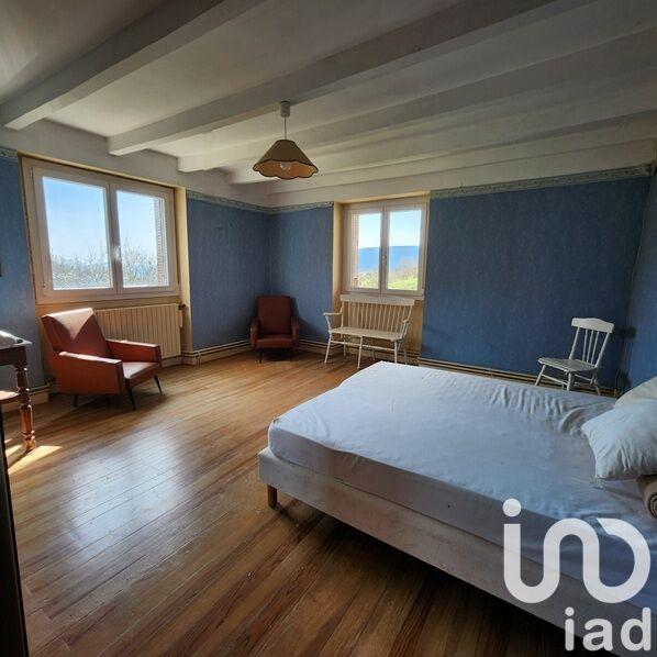 Maison - 187 m² - 7 pièces