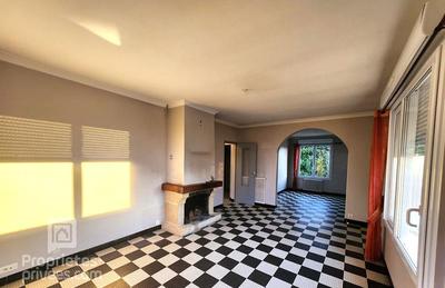 Maison - 141 m² - 6 pièces