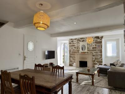 Maison de village - 128 m² - 4 pièces