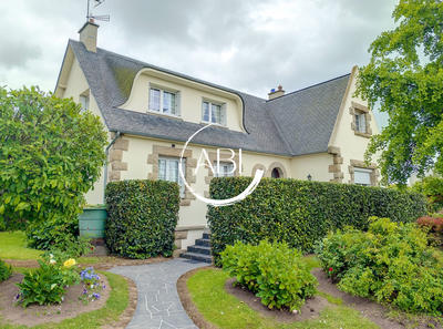 Maison - 160 m² - 7 pièces