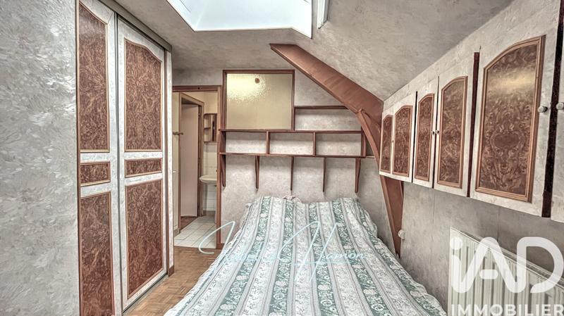 Maison - 143 m² - 7 pièces