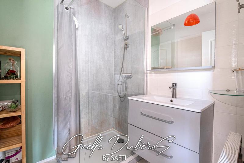 Maison - 115 m² - 6 pièces