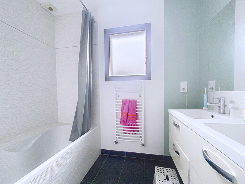 Maison - 114 m² - 5 pièces