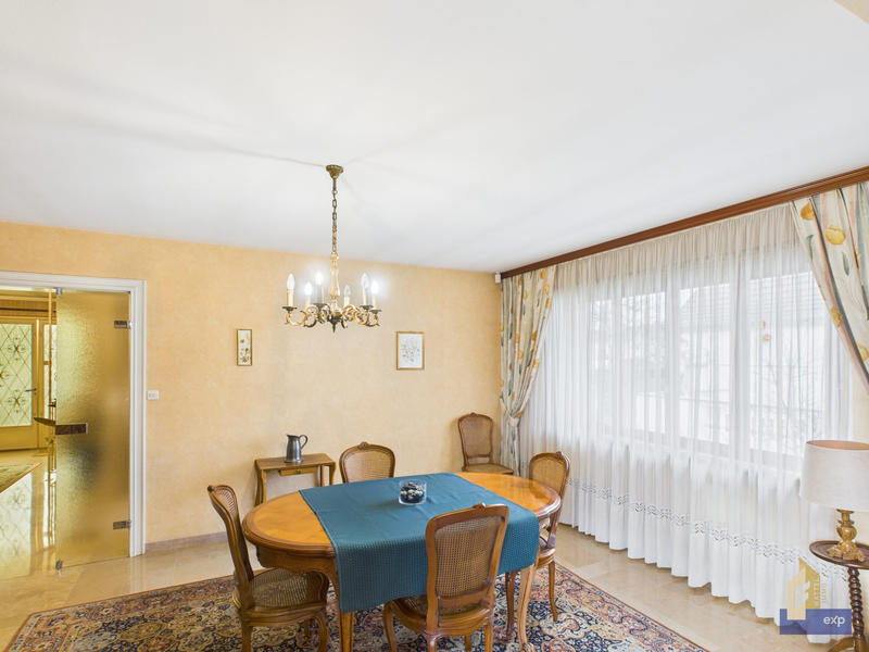 Maison traditionnelle - 123 m² - 5 pièces