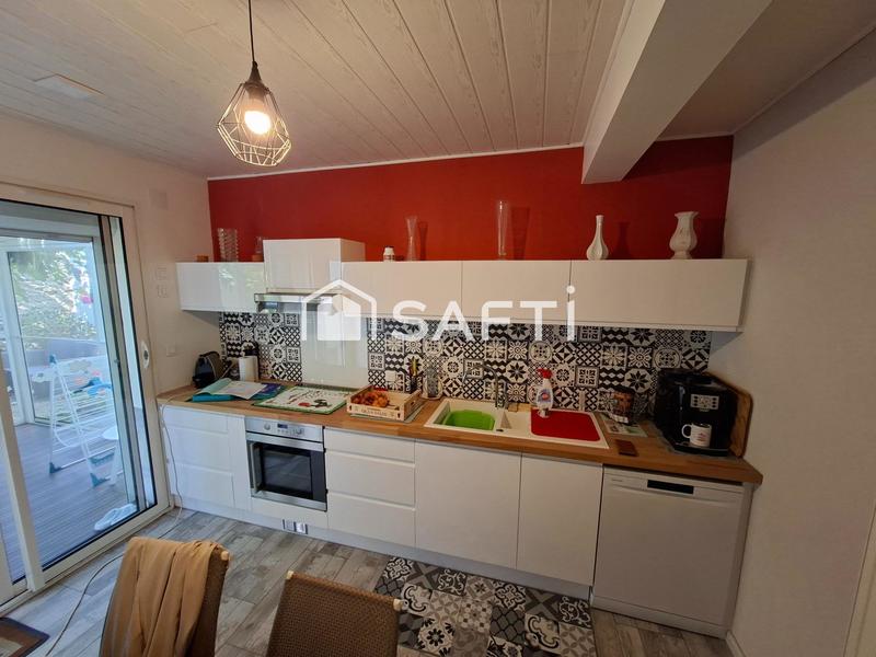 Maison de ville - 100 m² - 5 pièces