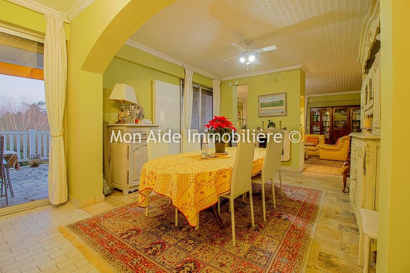 Villa - 500 m² - 12 pièces