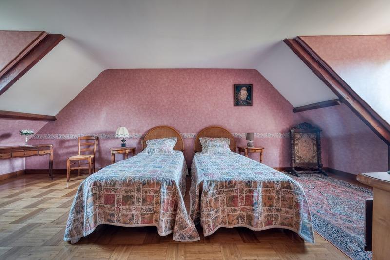 Maison - 185 m² - 6 pièces