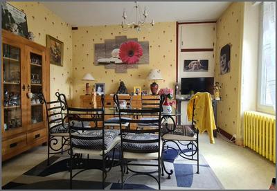 Maison - 70 m² - 5 pièces