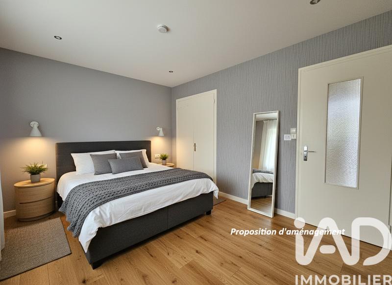 Maison - 94 m² - 5 pièces