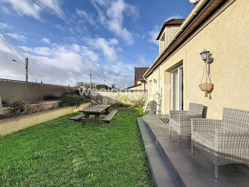 Maison - 145 m² - 5 pièces