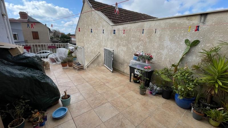 Immeuble - 380 m² - 14 pièces