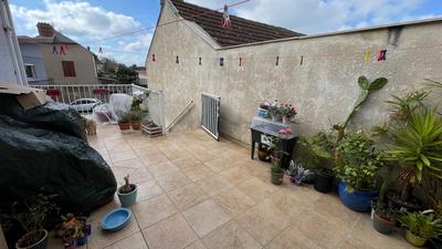 Immeuble - 380 m² - 14 pièces