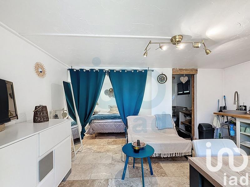 Maison - 250 m² - 10 pièces