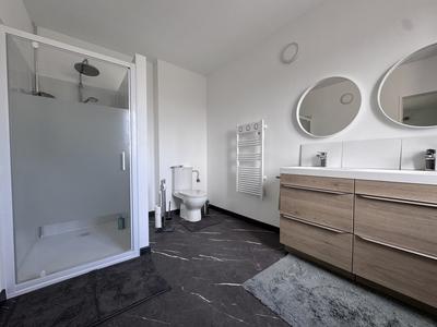 Maison - 104 m² - 5 pièces