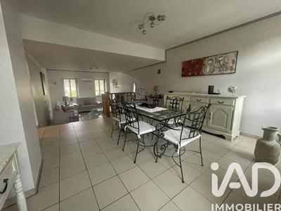 Appartement - 149 m² - 7 pièces