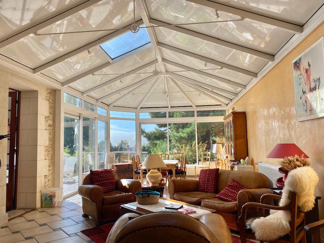 Maison - 216 m² - 7 pièces