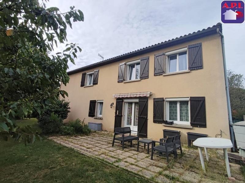 Maison - 195 m² - 7 pièces