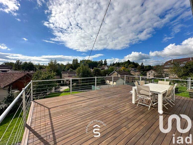 Appartement - 80 m² - 3 pièces