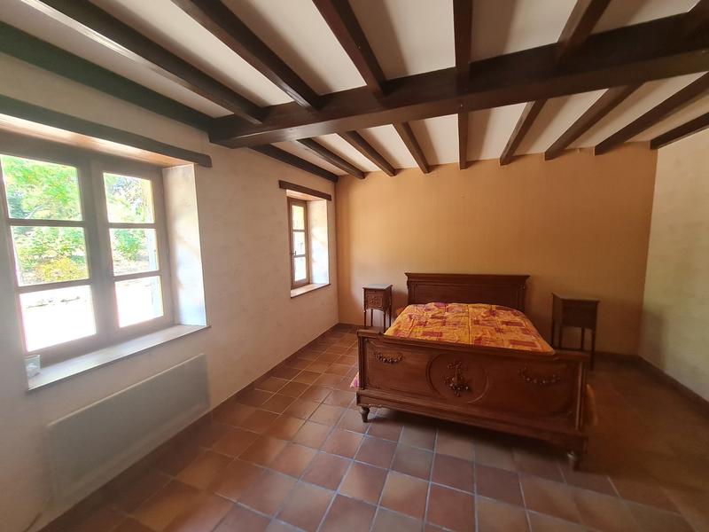 Maison - 204 m² - 7 pièces