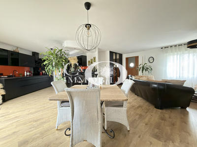 Maison - 117 m² - 4 pièces