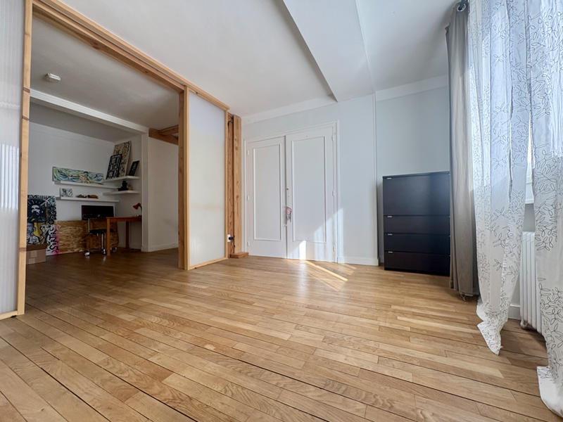 Appartement - 97 m² - 5 pièces