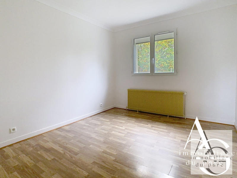 Maison traditionnelle - 81 m² - 4 pièces