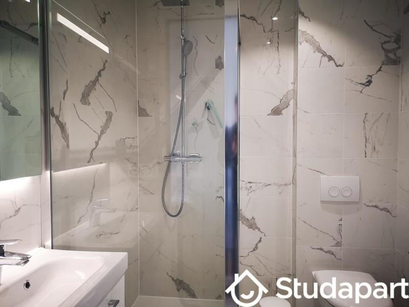 Chambre - 16 m² - 1 pièce