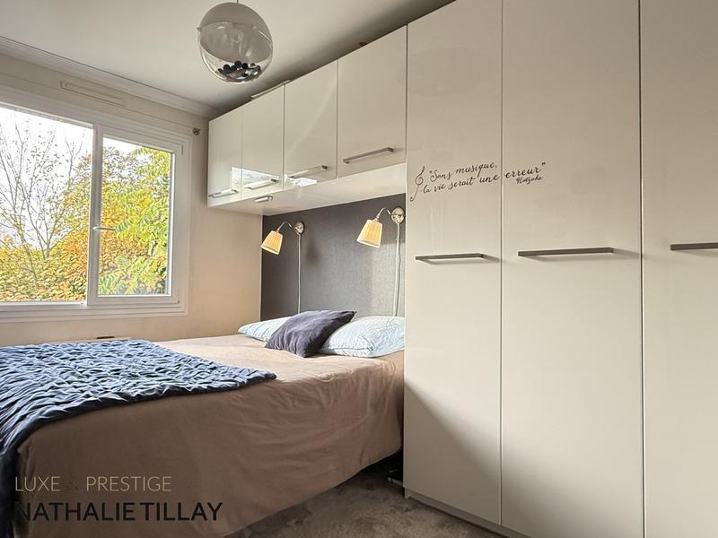 Maison - 186 m² - 7 pièces