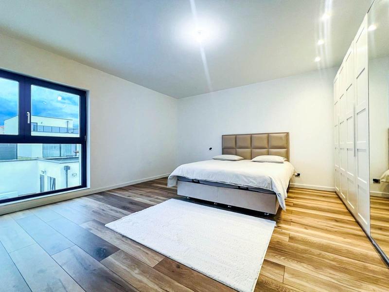 Maison contemporaine - 218 m² - 7 pièces