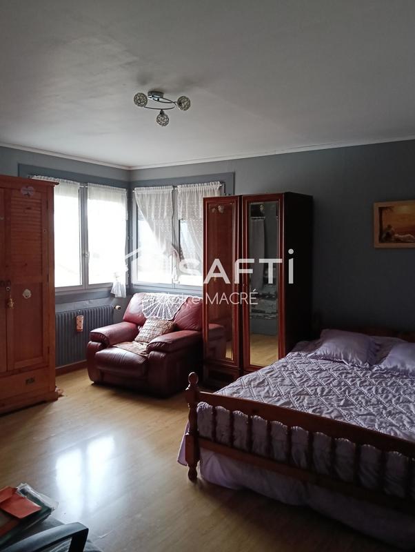 Maison - 89 m² - 5 pièces