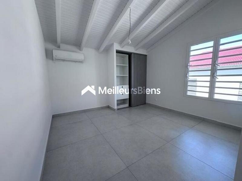 Villa - 107 m² - 4 pièces