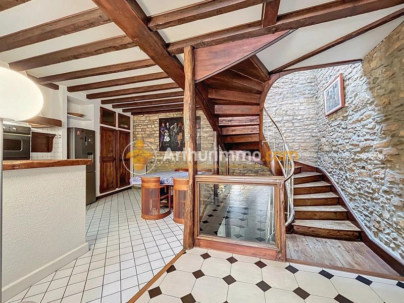 Appartement - 185 m² - 4 pièces