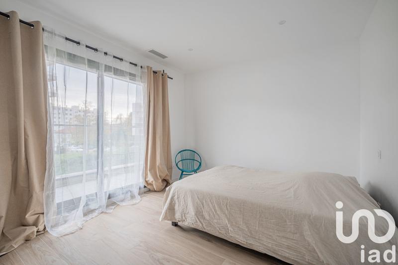 Maison - 184 m² - 7 pièces