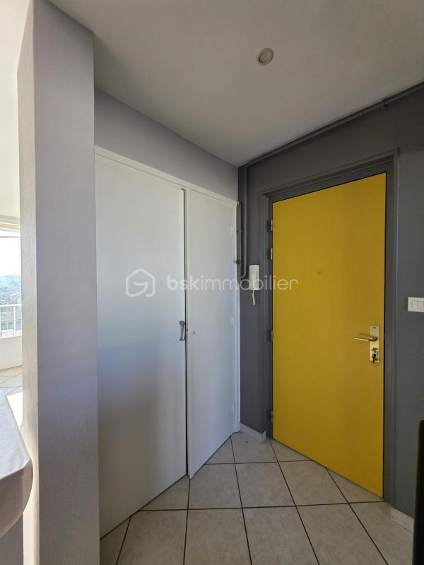 Appartement - 67 m² - 4 pièces