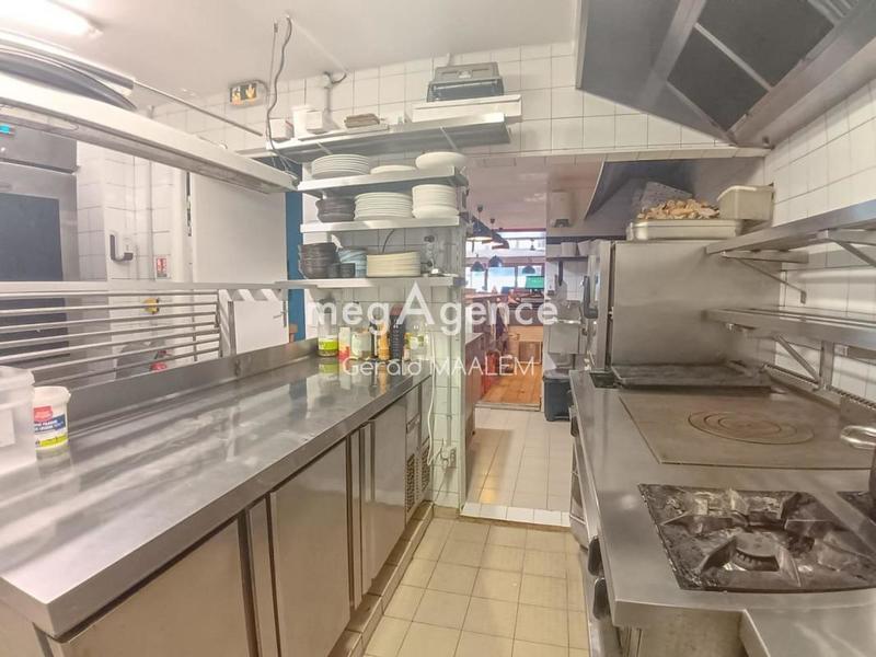 Fonds de commerce - 130 m²