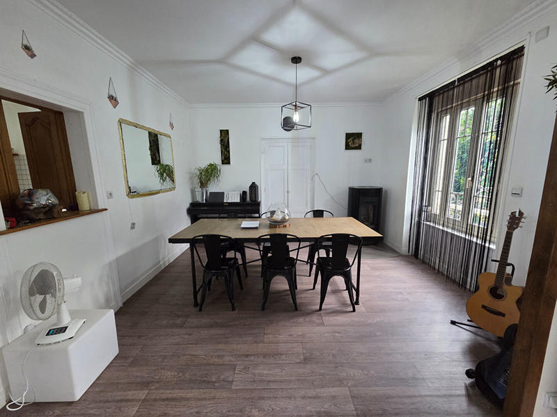 Maison - 139 m² - 6 pièces