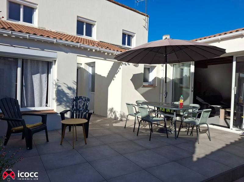 Maison - 157 m² - 7 pièces